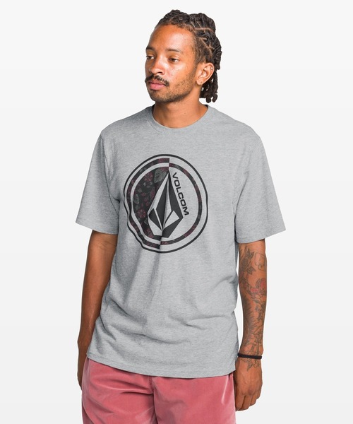 VOLCOM(ボルコム)の「VOLCOM メンズ COOP SS TEE Tシャツ 【2026年夏モデル】(Tシャツ/カットソー・メンズ・ヘザーグレー・SMALL/MEDIUM/LARGE/X-LARGE)」の1枚目の写真