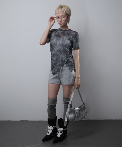 Ulysses(ユリシス)の「裾アシメラインストーンカットソー(Tシャツ/カットソー・レディース・グレー/ベージュ・F)」の19枚目の写真