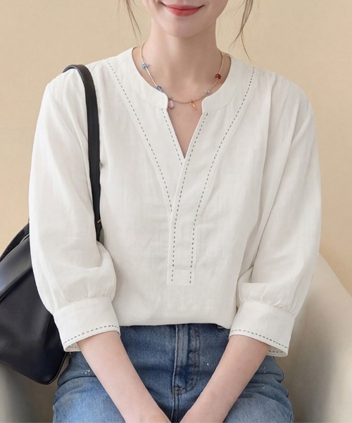 ONEP STAR(ワンピスター)の「Vネックステッチ七分袖ブラウス(シャツ/ブラウス・レディース・ホワイト・LARGE/X-LARGE/XX-LARGE)」の8枚目の写真