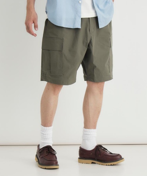 Right-on（ライトオン）の「Refurbish(リファービッシュ)ファティーグカーゴショートパンツ（その他パンツ・メンズ・ベージュ/オリーブ/ブラック・M/L/S/XL）」の12枚目の写真