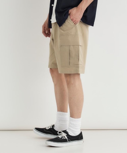 Right-on（ライトオン）の「Refurbish(リファービッシュ)ファティーグカーゴショートパンツ（その他パンツ・メンズ・ベージュ/オリーブ/ブラック・M/L/S/XL）」の19枚目の写真
