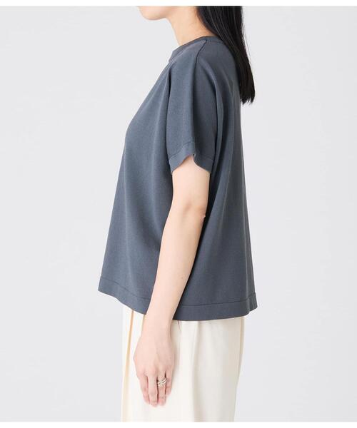 Park Slope NEWYORKER（パークスロープニューヨーカー）の「【ドライタッチ・着映え】クルーネックニットTシャツ（ニット/セーター・レディース・ブラック/ダークグレー/ホワイト・FREE）」の8枚目の写真