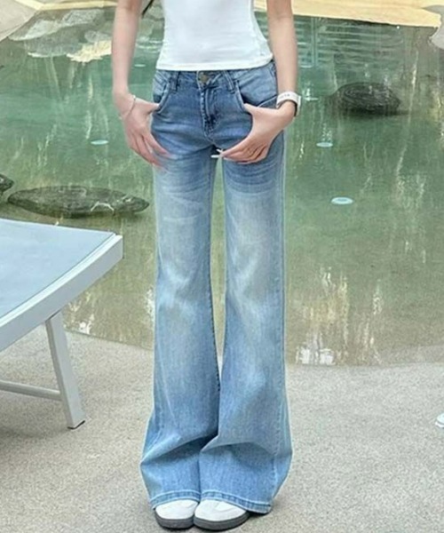 REBALANCE(リバランス)の「フレアデニムパンツ(デニムパンツ・レディース・A・SMALL/MEDIUM/LARGE)」の4枚目の写真