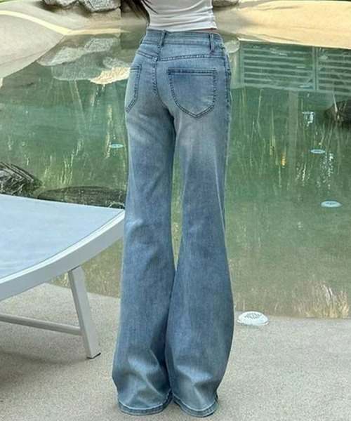 REBALANCE(リバランス)の「フレアデニムパンツ(デニムパンツ・レディース・A・SMALL/MEDIUM/LARGE)」の5枚目の写真
