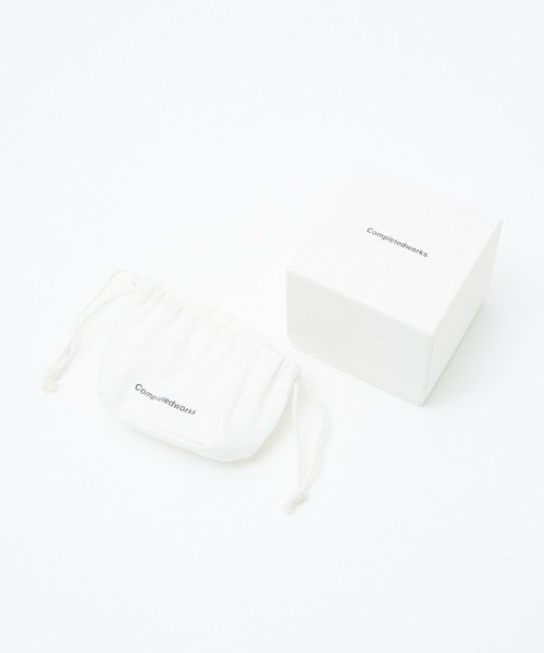DESIGNWORKS(デザインワークス)の「【Completedworks /コンプリーテッドワークス】The Light of the Past(ピアス(両耳用)・レディース・ゴールド・フリー)」の8枚目の写真