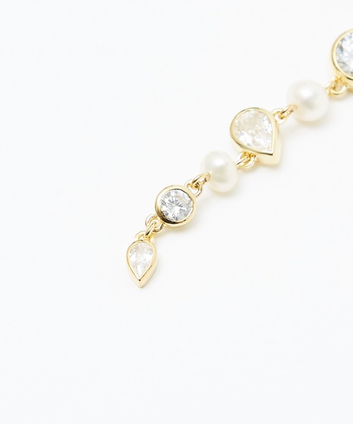 DESIGNWORKS(デザインワークス)の「【Completedworks /コンプリーテッドワークス】The Light of the Past(ピアス(両耳用)・レディース・ゴールド・フリー)」の9枚目の写真