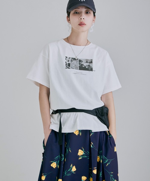 etoll.(エトル)の「フォトプリントクルーネックTシャツ(Tシャツ/カットソー・レディース・ホワイト系3/ホワイト系1/ホワイト系2・FREE)」の8枚目の写真