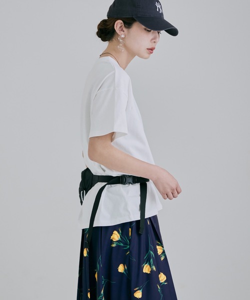 etoll.(エトル)の「フォトプリントクルーネックTシャツ(Tシャツ/カットソー・レディース・ホワイト系3/ホワイト系1/ホワイト系2・FREE)」の9枚目の写真