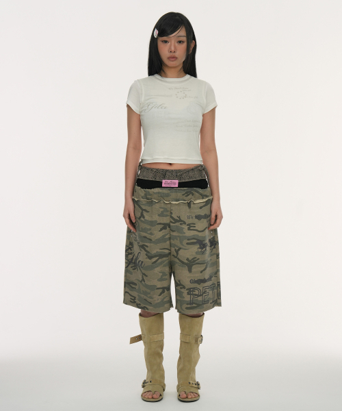 GILAARCHIVE（ギラアーカイブ）の「LAYERED DOODLE SHEER CROP T-SHIRTS_IVORY（Tシャツ/カットソー・レディース・その他・FREE）」の2枚目の写真