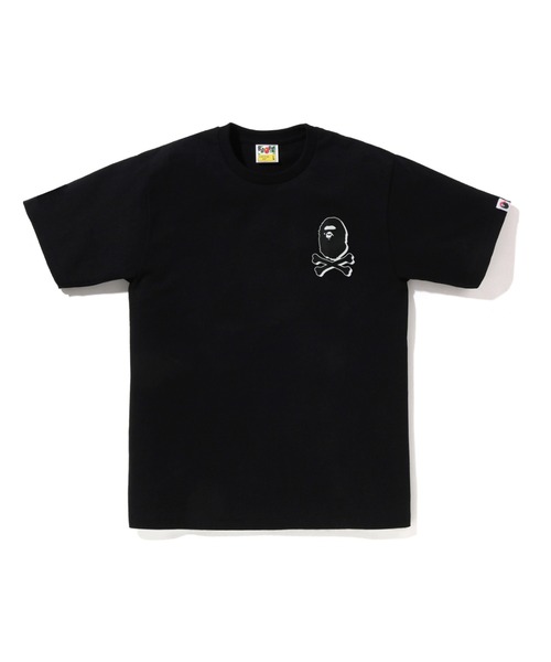 A BATHING APE（アベイシングエイプ）の「BICOLOR APE CROSSBONE TEE（Tシャツ/カットソー・メンズ・ホワイト/ブラック・X-LARGE/MEDIUM/LARGE/XX-LARGE/SMALL）」の2枚目の写真