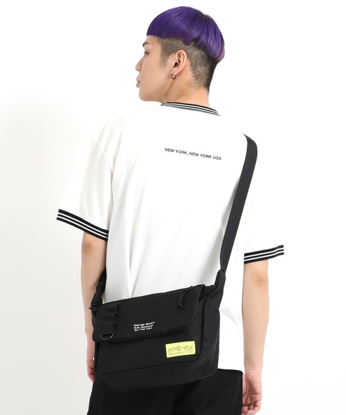 Manhattan Portage(マンハッタンポーテージ)の「ICAMP ASTOR SHOULDER BAG CORDURA GRINZA IRONWOOD(ショルダーバッグ・メンズ・ブラック・SMALL)」の3枚目の写真