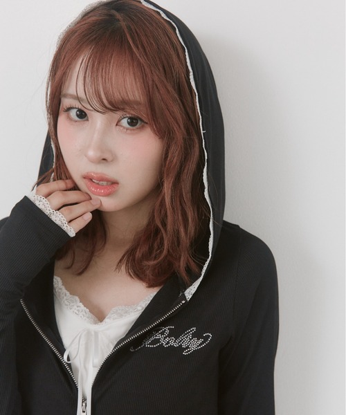 OLIVE des OLIVE(オリーブデオリーブ)の「【紫外線遮蔽率90%以上】UVパーカー(パーカー・レディース・オフホワイト/ブラック/ホワイト/ピンク・FREE)」の5枚目の写真