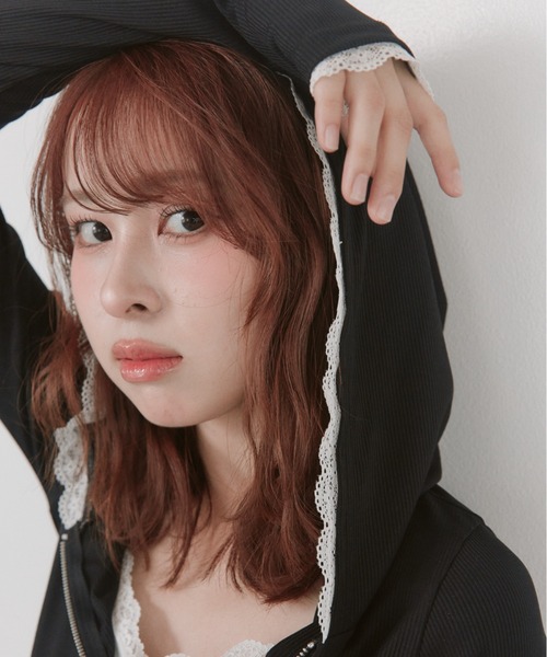 OLIVE des OLIVE(オリーブデオリーブ)の「【紫外線遮蔽率90%以上】UVパーカー(パーカー・レディース・オフホワイト/ブラック/ホワイト/ピンク・FREE)」の6枚目の写真