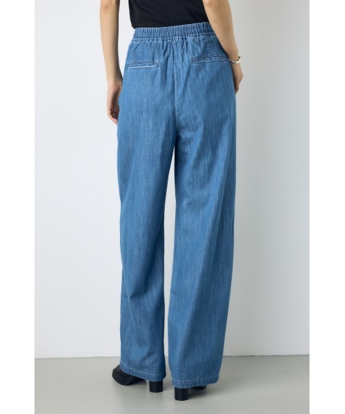 AZUL by moussy(アズールバイマウジー)の「【セットアップ対応】【身長/骨格別着用画像あり】ライトオンスデニムイージーパンツ(デニムパンツ・レディース・オフホワイト/ワンウォッシュ/ブルー・MEDIUM/SMALL)」の15枚目の写真