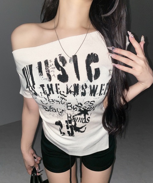me+em select(ミームセレクト)の「【 2color 】グランジロゴプリント半袖スリムニットトップス / grunge logo print shortsleeve slim knit tops(ニット/セーター・レディース・ホワイト/ブラック・FREE)」の20枚目の写真