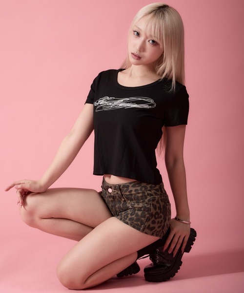 mindseeker girls(マインドシーカーガールズ)の「Distortion Cropped T-Shirt / ディストーションクロップドTシャツ(Tシャツ/カットソー・レディース・ホワイト/グレー/ブラック・FREE)」の15枚目の写真