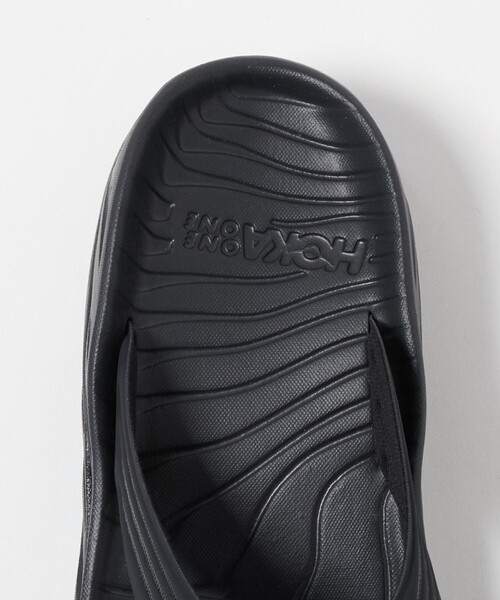 HOKA(ホカ)の「<HOKA>オラ リカバリー フリップ サンダル(サンダル・メンズ・ブラック・28cm/27cm/29cm/25cm/26cm)」の7枚目の写真