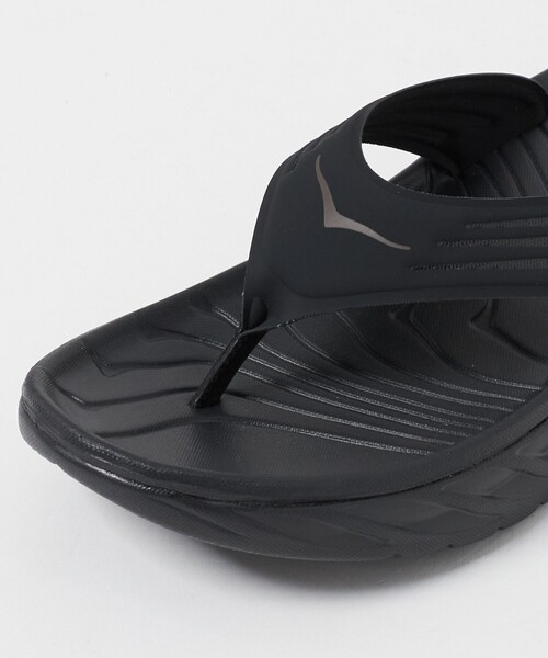 HOKA(ホカ)の「<HOKA>オラ リカバリー フリップ サンダル(サンダル・メンズ・ブラック・28cm/27cm/29cm/25cm/26cm)」の8枚目の写真