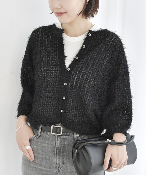 SHIPS(シップス)の「〈手洗い可能〉フェザー メッシュ 前後 2WAY 裾 ドロスト ブラウス(シャツ/ブラウス・レディース・ナチュラル/ブラック・ONE SIZE)」の11枚目の写真