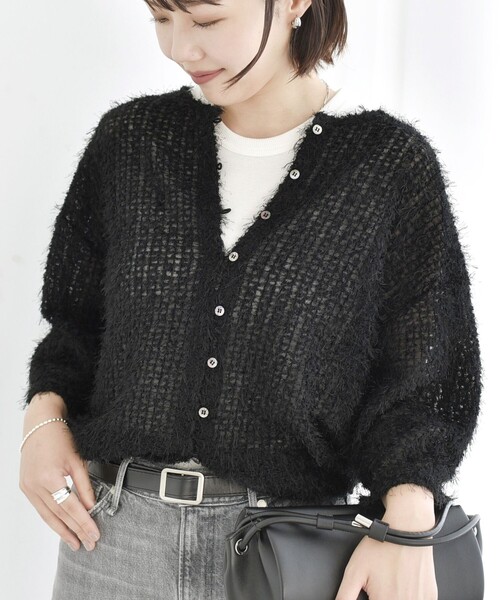 SHIPS(シップス)の「〈手洗い可能〉フェザー メッシュ 前後 2WAY 裾 ドロスト ブラウス(シャツ/ブラウス・レディース・ナチュラル/ブラック・ONE SIZE)」の14枚目の写真