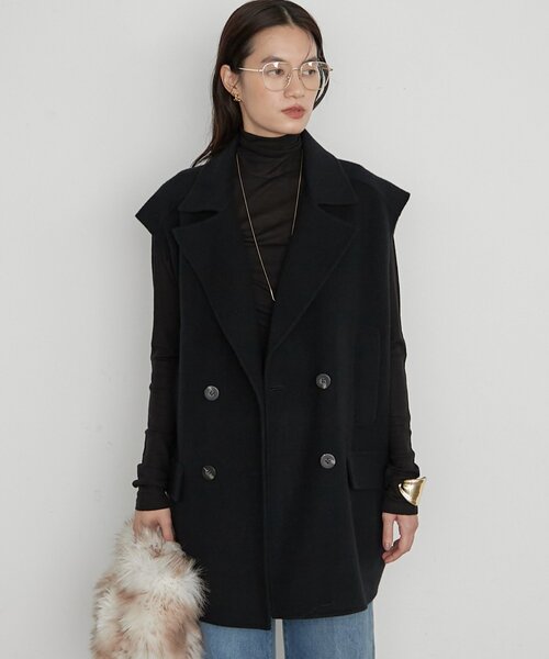 LOUNGEDRESS(ラウンジドレス)の「《羽織るだけでこなれ見え》リバージレミドルコート(ベスト・レディース・ブラウン/ベージュ/ブラック・FREE)」の8枚目の写真