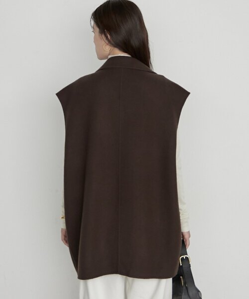LOUNGEDRESS(ラウンジドレス)の「《羽織るだけでこなれ見え》リバージレミドルコート(ベスト・レディース・ブラウン/ベージュ/ブラック・FREE)」の19枚目の写真