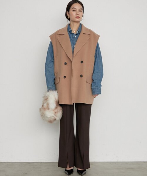 LOUNGEDRESS(ラウンジドレス)の「《羽織るだけでこなれ見え》リバージレミドルコート(ベスト・レディース・ブラウン/ベージュ/ブラック・FREE)」の20枚目の写真