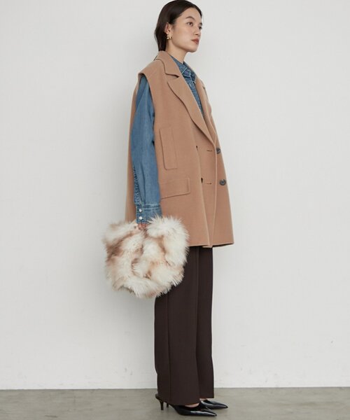 LOUNGEDRESS(ラウンジドレス)の「《羽織るだけでこなれ見え》リバージレミドルコート(ベスト・レディース・ブラウン/ベージュ/ブラック・FREE)」の22枚目の写真