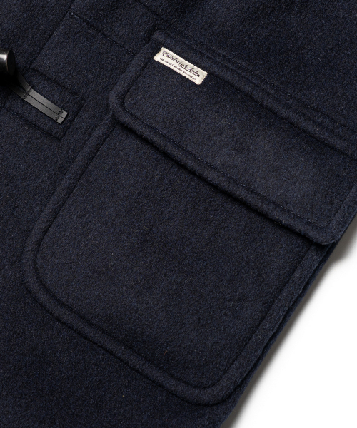 EDINBURGH CLUB（エディンバラクラブ）の「[London Tradition x  Edinburgh Club] ERICA MENS DUFFLE COAT [NAVY]（チェスターコート・メンズ・ネイビー・X-LARGE/LARGE/MEDIUM/SMALL）」の8枚目の写真