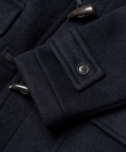 EDINBURGH CLUB（エディンバラクラブ）の「[London Tradition x  Edinburgh Club] ERICA MENS DUFFLE COAT [NAVY]（チェスターコート・メンズ・ネイビー・X-LARGE/LARGE/MEDIUM/SMALL）」の7枚目の写真