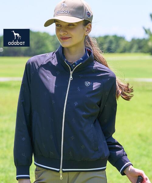 adabat(アダバット)の「【ADABAT NAVY】モノグラムエンボスジップブルゾン(ブルゾン・レディース・ベージュ/ネイビー・38/42/40)」の2枚目の写真