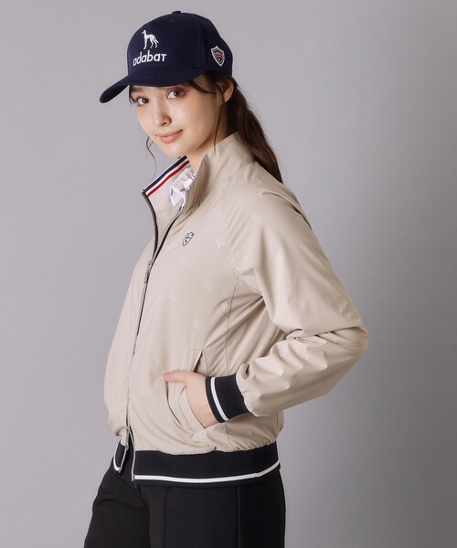 adabat(アダバット)の「【ADABAT NAVY】モノグラムエンボスジップブルゾン(ブルゾン・レディース・ベージュ/ネイビー・38/42/40)」の22枚目の写真