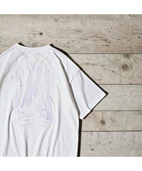 Sakka(サッカ)の「ハッピーアワー刺繍 Tシャツ(Tシャツ/カットソー・メンズ・ホワイト/ブラック/ホワイト系/ブラック系・LARGE/X-LARGE/MEDIUM)」の2枚目の写真