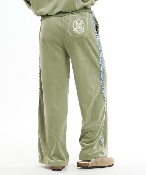 BILLABONG(ビラボン)の「BILLABONG ウィメンズ SURF CAMP PALM 73 LONG PANTS ロングパンツ 【2026年秋冬モデル】/ビラボンベロアワイドパンツ(セットアップ対応可)(その他パンツ・レディース・エメラルド/ブルー系その他/アイボリー・LARGE/MEDIUM)」の17枚目の写真