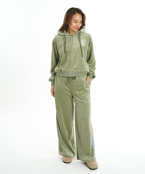 BILLABONG(ビラボン)の「BILLABONG ウィメンズ SURF CAMP PALM 73 LONG PANTS ロングパンツ 【2026年秋冬モデル】/ビラボンベロアワイドパンツ(セットアップ対応可)(その他パンツ・レディース・エメラルド/ブルー系その他/アイボリー・LARGE/MEDIUM)」の6枚目の写真