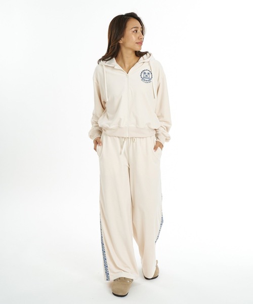 BILLABONG(ビラボン)の「BILLABONG ウィメンズ SURF CAMP PALM 73 LONG PANTS ロングパンツ 【2026年秋冬モデル】/ビラボンベロアワイドパンツ(セットアップ対応可)(その他パンツ・レディース・エメラルド/ブルー系その他/アイボリー・LARGE/MEDIUM)」の20枚目の写真