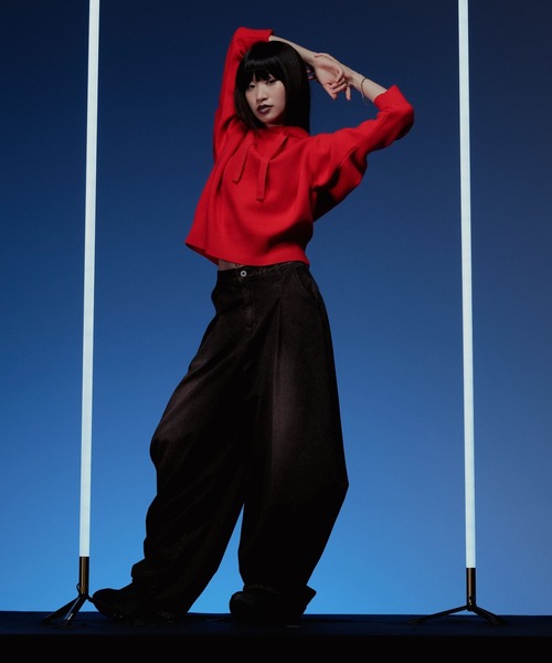 HEREIAM(ヘレイアム)の「【HEREIAM】ファインタッチフーディー(パーカー・レディース・チャコール/レッド/グレイッシュベージュ/アイボリー・FREE)」の6枚目の写真