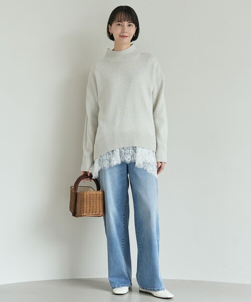 UNFILO(アンフィーロ)の「【一枚着でもインナーにも使える】レースコンビ カットソー(Tシャツ/カットソー・レディース・ブラック系1/ホワイト系/ブラック系・X-LARGE/XX-LARGE)」の8枚目の写真