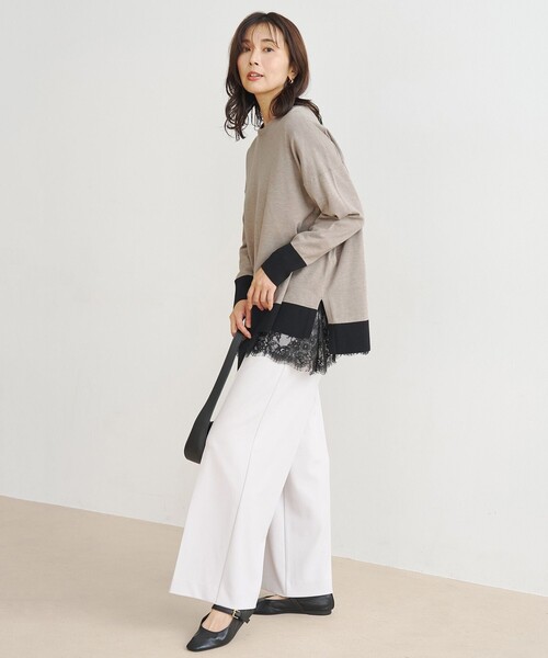 UNFILO(アンフィーロ)の「【一枚着でもインナーにも使える】レースコンビ カットソー(Tシャツ/カットソー・レディース・ブラック系1/ホワイト系/ブラック系・X-LARGE/XX-LARGE)」の20枚目の写真