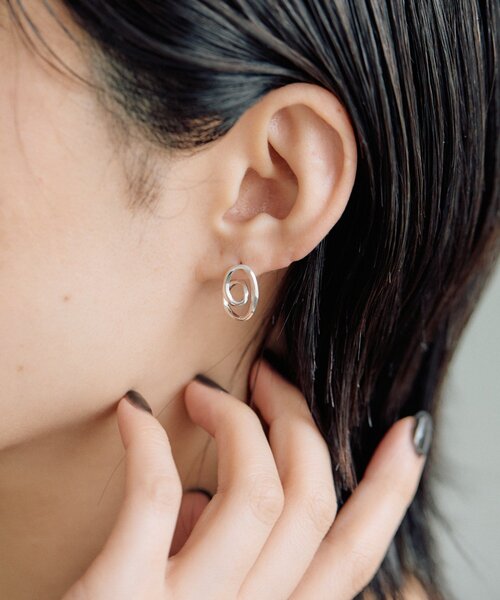 ear PAPILLONNER(イアパピヨネ)の「コネクトピアス《WEB&一部店舗限定/スターリングシルバー使用》(ピアス(両耳用)・レディース・シルバー系その他4・FREE)」の4枚目の写真