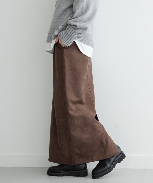 URBAN RESEARCH Sonny Label(アーバンリサーチサニーレーベル)の「ストレッチフェイクスエードスカート(スカート・レディース・キャメル/ブラウン・36/38)」の4枚目の写真