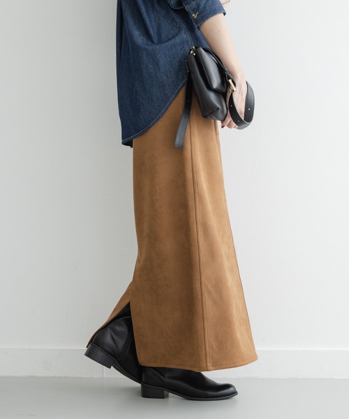 URBAN RESEARCH Sonny Label(アーバンリサーチサニーレーベル)の「ストレッチフェイクスエードスカート(スカート・レディース・キャメル/ブラウン・36/38)」の17枚目の写真
