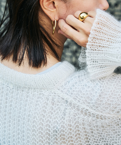 VERMEIL par iena(ヴェルメイユパーイエナ)の「Airy Silk Wool Blend ニット(ニット/セーター・レディース・ホワイト/レッド・FREE)」の7枚目の写真