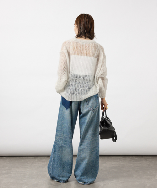 VERMEIL par iena(ヴェルメイユパーイエナ)の「Airy Silk Wool Blend ニット(ニット/セーター・レディース・ホワイト/レッド・FREE)」の12枚目の写真