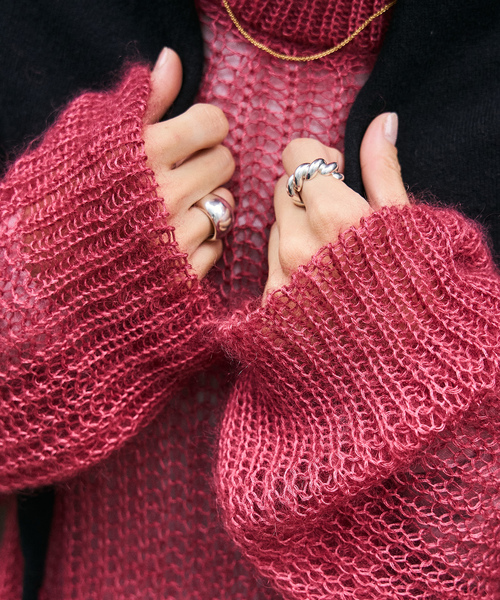 VERMEIL par iena(ヴェルメイユパーイエナ)の「Airy Silk Wool Blend ニット(ニット/セーター・レディース・ホワイト/レッド・FREE)」の16枚目の写真
