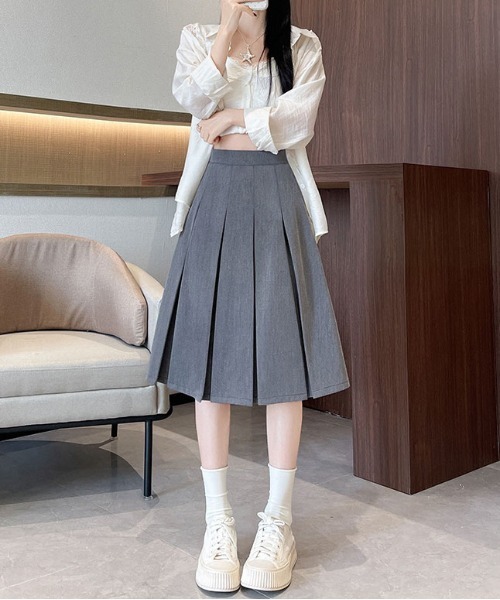 &soiree(アンドソワレ)の「ミドル丈プリーツフレアスカート(スカート・レディース・ブラック/グレー・X-LARGE/LARGE/MEDIUM/SMALL)」の2枚目の写真