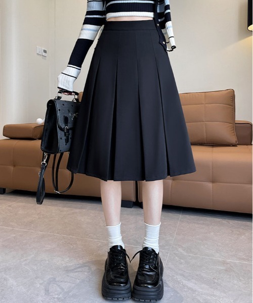 &soiree(アンドソワレ)の「ミドル丈プリーツフレアスカート(スカート・レディース・ブラック/グレー・X-LARGE/LARGE/MEDIUM/SMALL)」の1枚目の写真