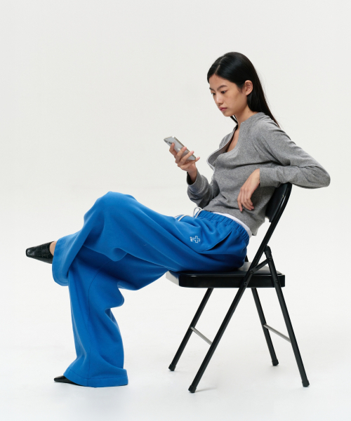 ERA(エラ)の「WOMEN ERA RAGLAN JERSEY ZIP-UP - CLOUD(その他アウター・レディース・その他・FREE)」の11枚目の写真