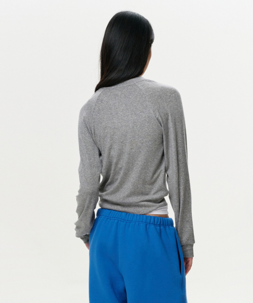 ERA(エラ)の「WOMEN ERA RAGLAN JERSEY ZIP-UP - CLOUD(その他アウター・レディース・その他・FREE)」の6枚目の写真