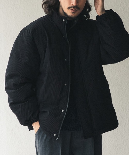 ITEMS URBANRESEARCH(アイテムズ アーバンリサーチ)の「コーデュロイ発熱中綿ハイネックジャケット(ダウンジャケット/コート・メンズ・ネイビー/ブラウン/ブラック・LARGE/MEDIUM)」の6枚目の写真